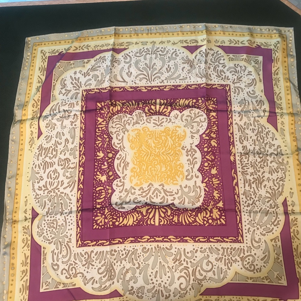 LuLaRoe 5th Birthday Scarf for Consultants NWT